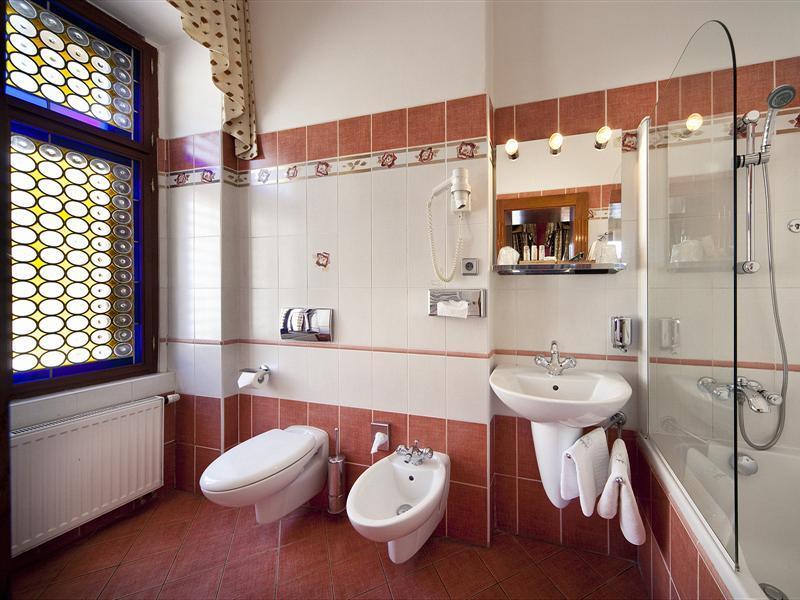 U Pava Hotel Prague Exterior photo