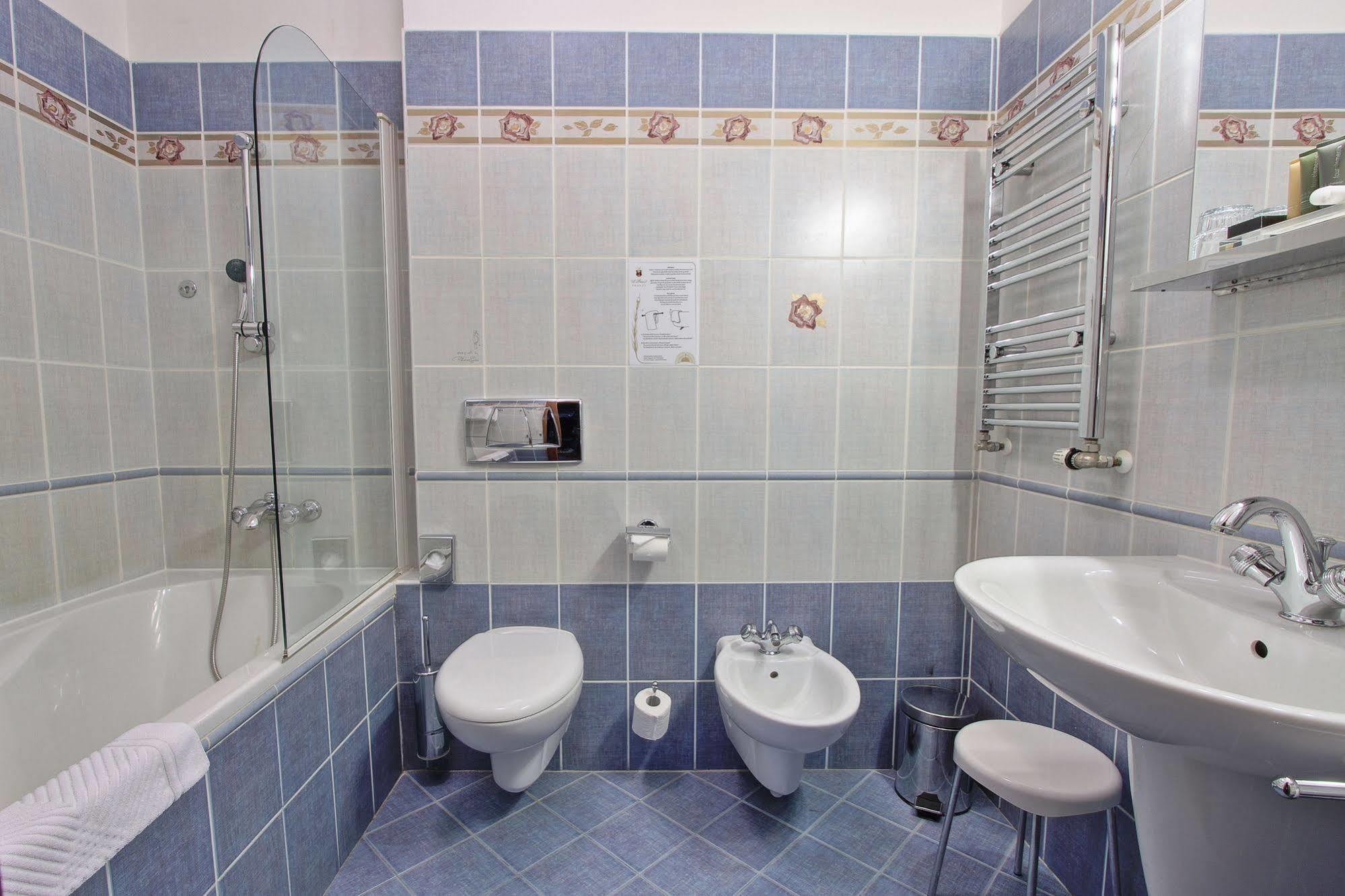 U Pava Hotel Prague Exterior photo